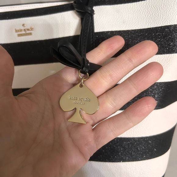 Kate Spade Black and White Striped Tote Bag - Picture 7 of 10